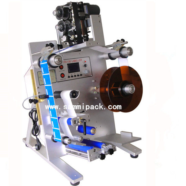 উচ্চ নির্ভুলতা ডাবল সাইড কসমেটিক ওয়াইন বোতল লেবেলিং মেশিন, গোলাকার বোতলের জন্য ফ্রন্ট এবং ব্যাক আঠালো স্টিকার অ্যাপ্লিকেটর