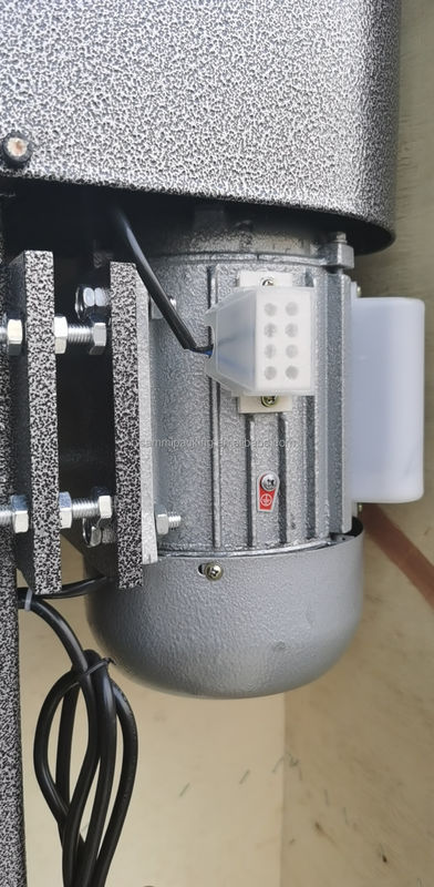 উচ্চ মানের ধাতব ঢাকনা ক্যাপিং মেশিন ওয়াইন বোতল মদ স্ক্রু লকিং ক্যাপিং মেশিন কারখানার দাম