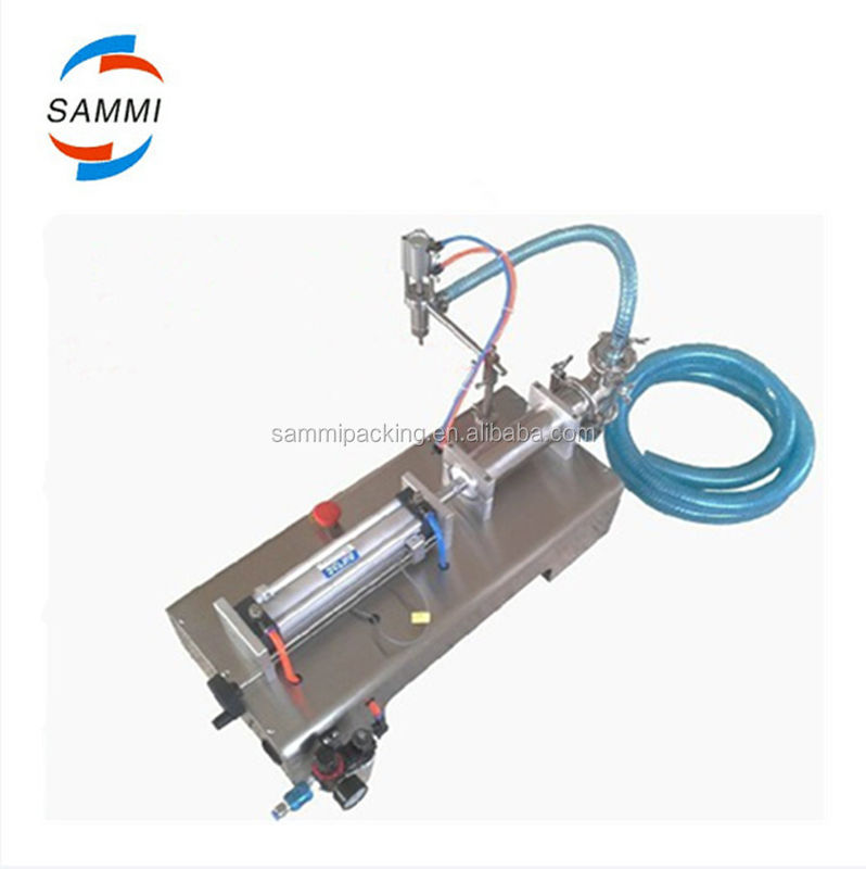 উচ্চ দক্ষতা একক মাথা পিস্টন তরল ভর্তি মেশিন, বোতল / ক্যান জন্য জল তেল রস পানীয় ভর্তি মেশিন 100-1000ml