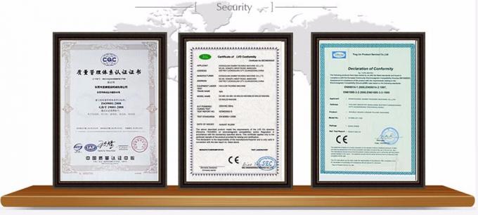 উচ্চ গতির স্বয়ংক্রিয় ডেস্কটপ 4 হেড চৌম্বক পাম্প তরল ভরাট ক্যাপিং মেশিন পানীয় জল স্বয়ংক্রিয় ভরাট ক্যাপিং জন্য 16